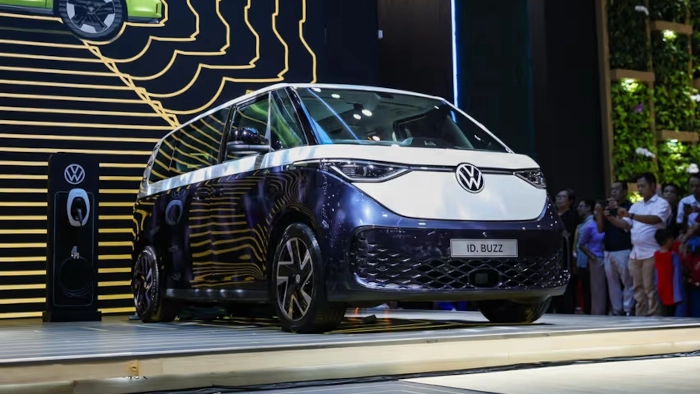 Bahas Fitur Safety Mobil Listrik Terbaru Volkswagen ID. Buzz